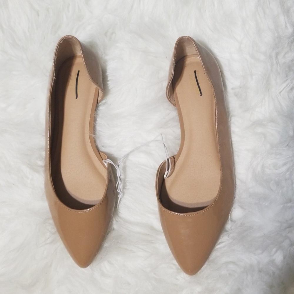 Patent leather flats